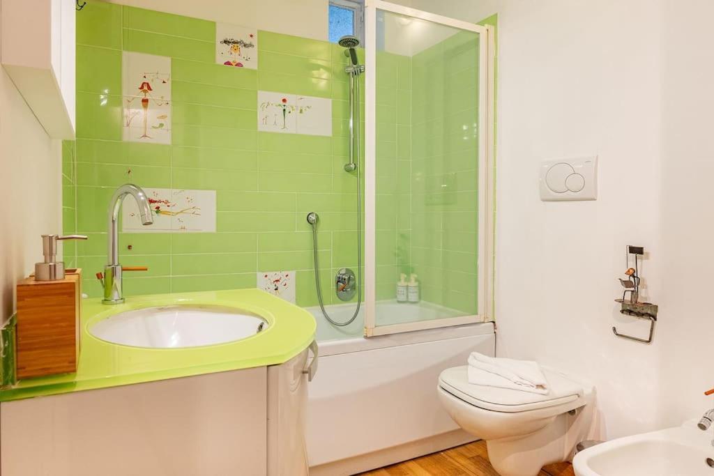 Guest Planet - Grazioso Bilocale Bande Nere M1 Apartment Milan Luaran gambar