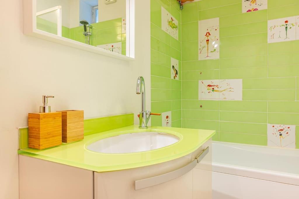 Guest Planet - Grazioso Bilocale Bande Nere M1 Apartment Milan Luaran gambar