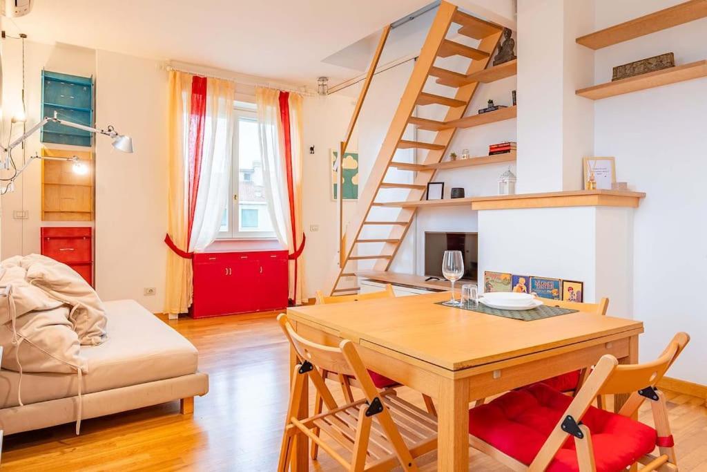 Guest Planet - Grazioso Bilocale Bande Nere M1 Apartment Milan Luaran gambar